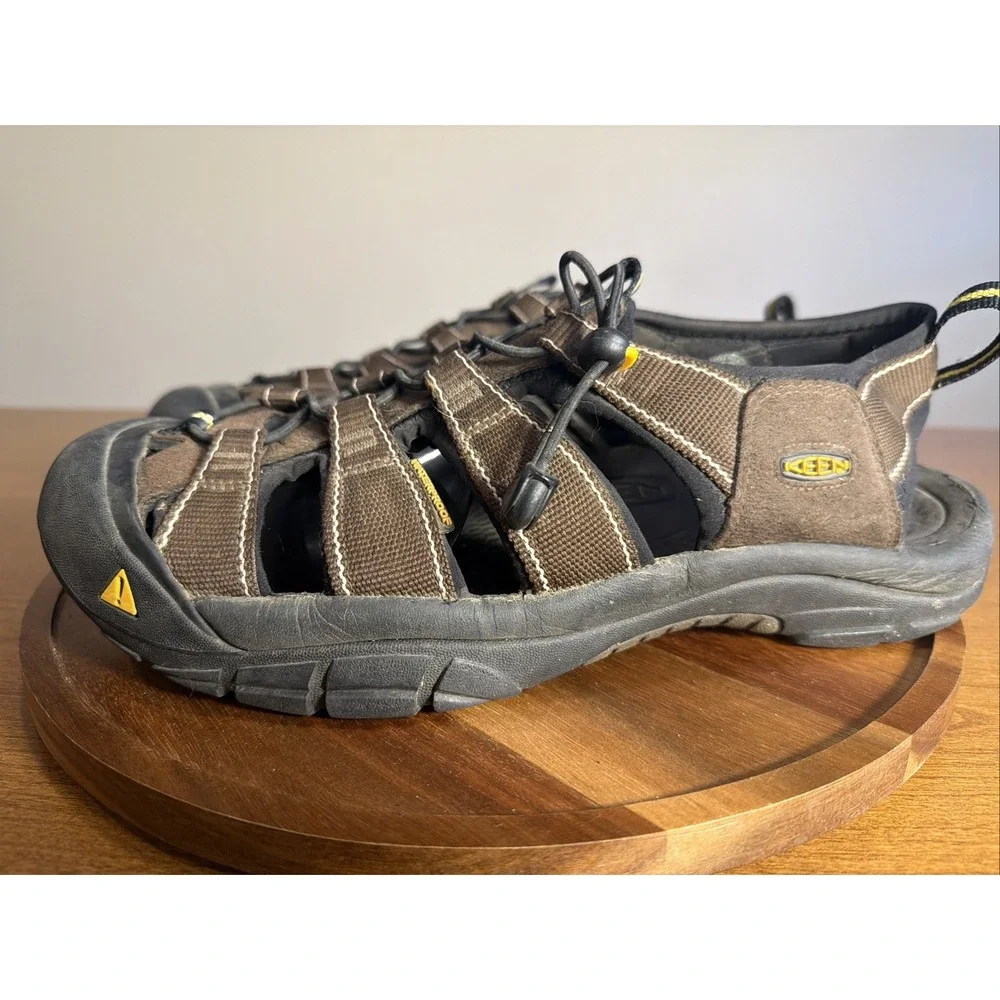Keen Newport H2 Mens Brown Closed Toe Water Hiking Sandals Size 13